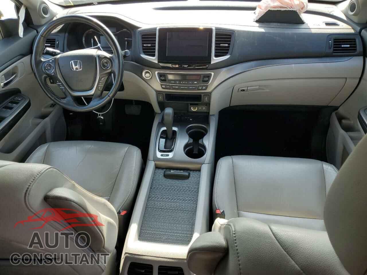 HONDA PILOT 2016 - 5FNYF6H50GB118775