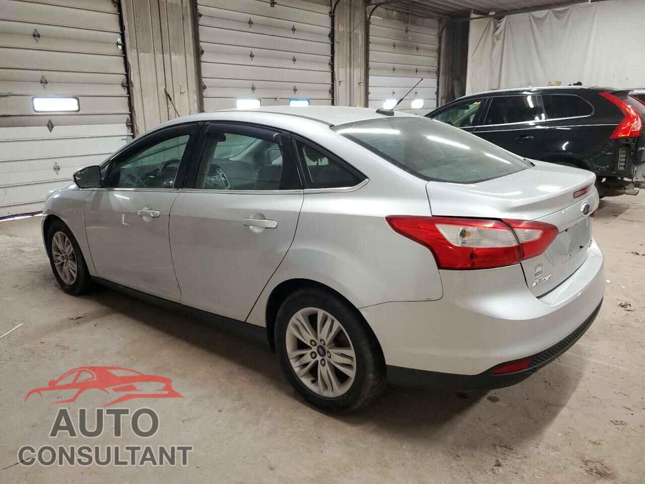 FORD FOCUS 2012 - 1FAHP3H22CL331905