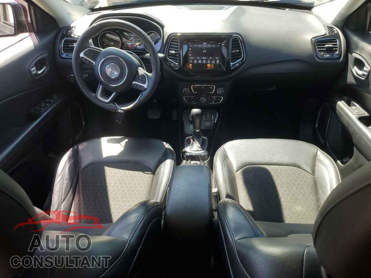 JEEP COMPASS 2019 - 3C4NJDBB7KT652855