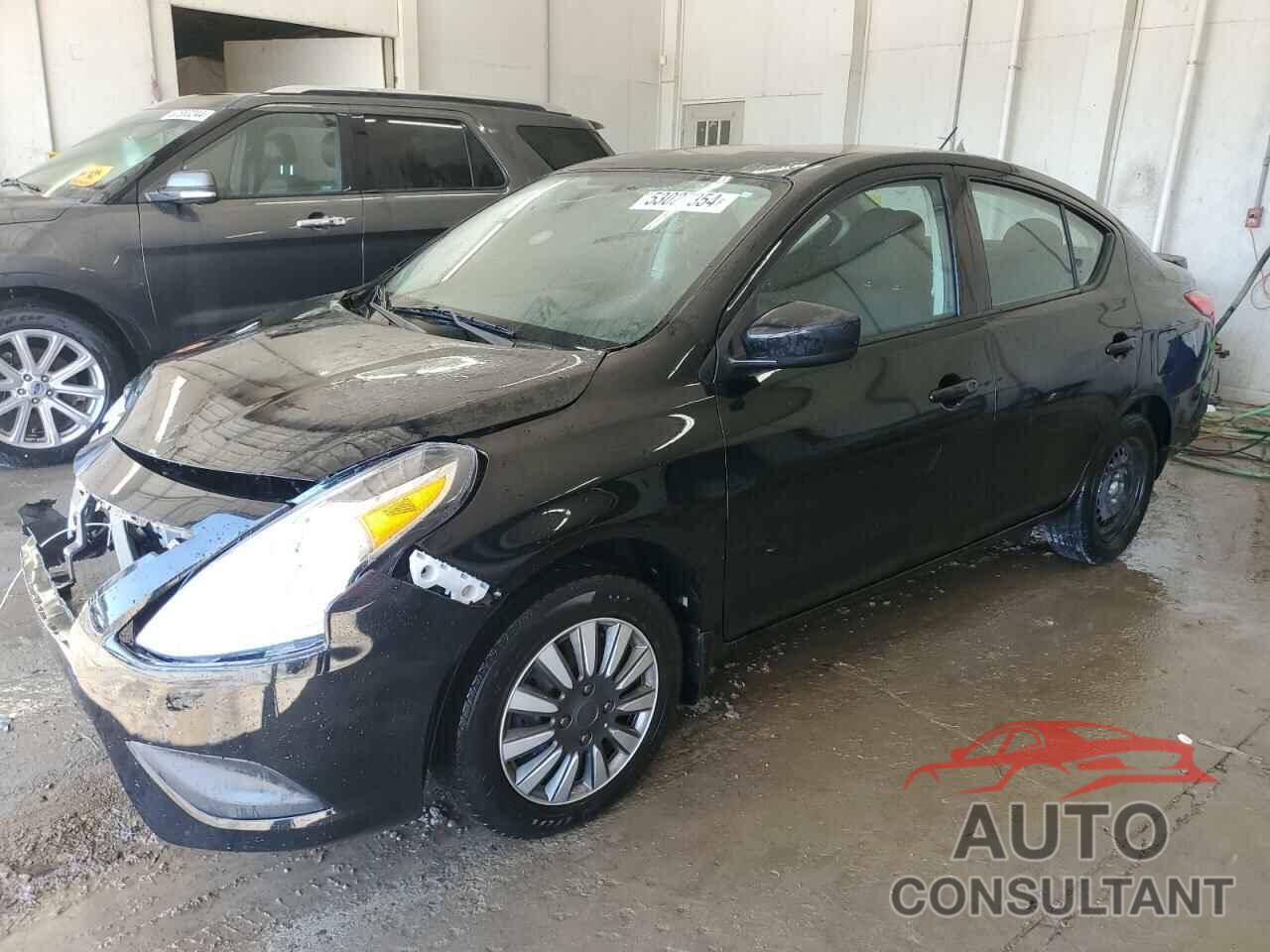 NISSAN VERSA 2018 - 3N1CN7AP0JL842279