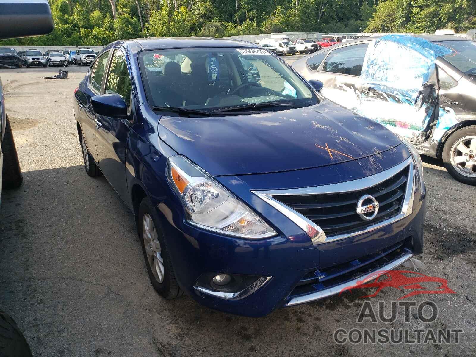 NISSAN VERSA 2018 - 3N1CN7AP2JL882928