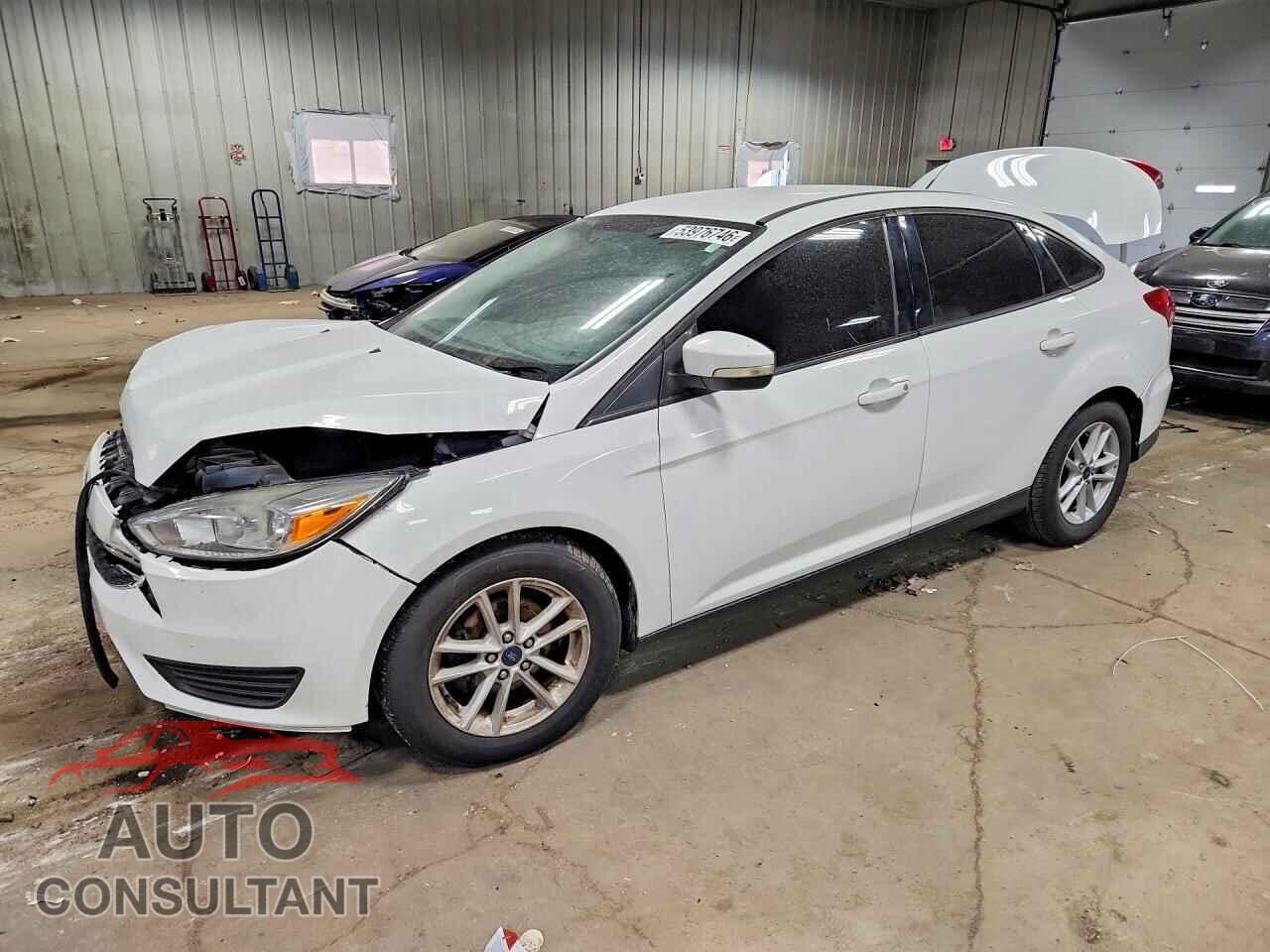 FORD FOCUS 2017 - 1FADP3F20HL234579