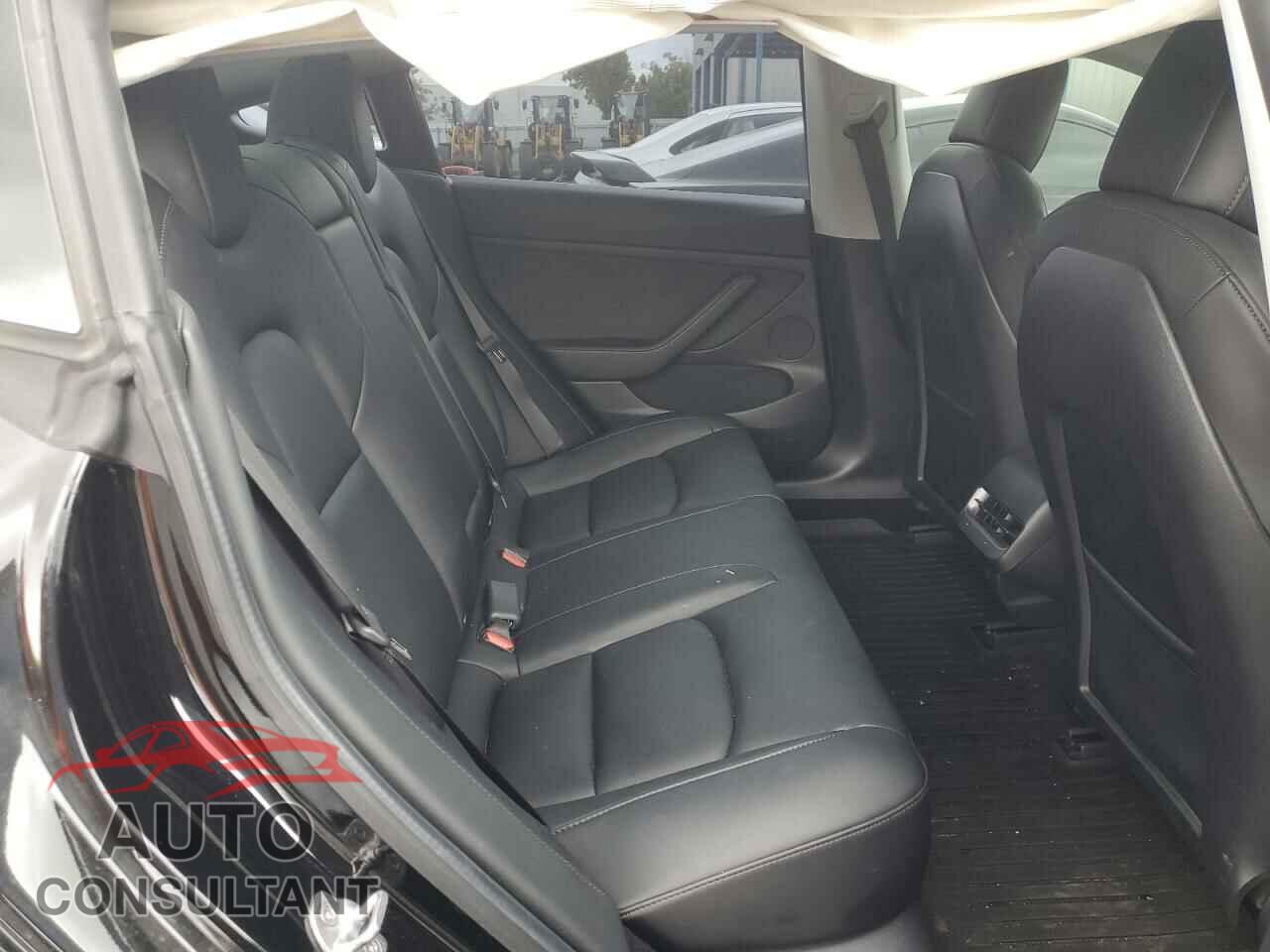 TESLA MODEL 3 2021 - 5YJ3E1EA7MF071063