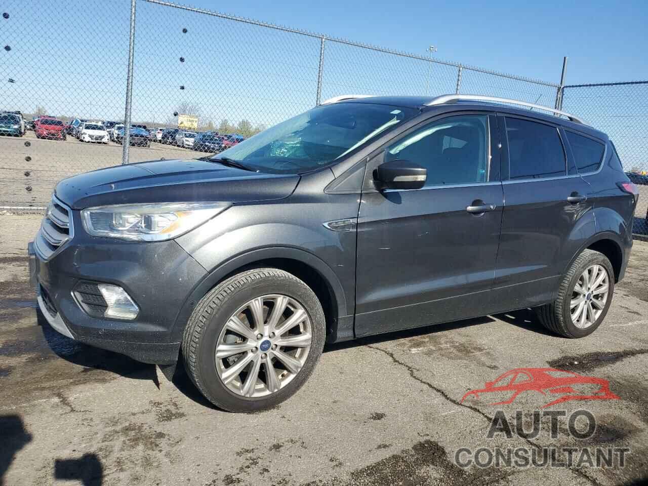 FORD ESCAPE 2018 - 1FMCU9J98JUA19632