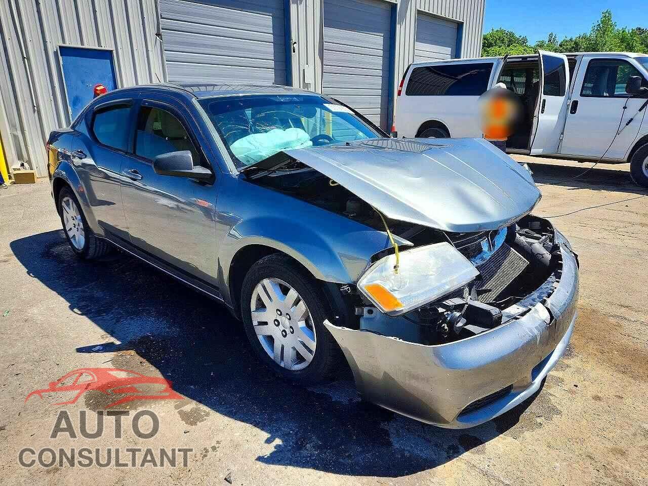 DODGE AVENGER 2013 - 1C3CDZAG5DN748449