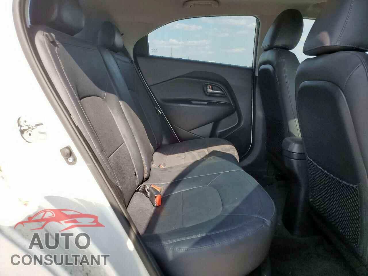 KIA RIO 2014 - KNADN5A31E6350294