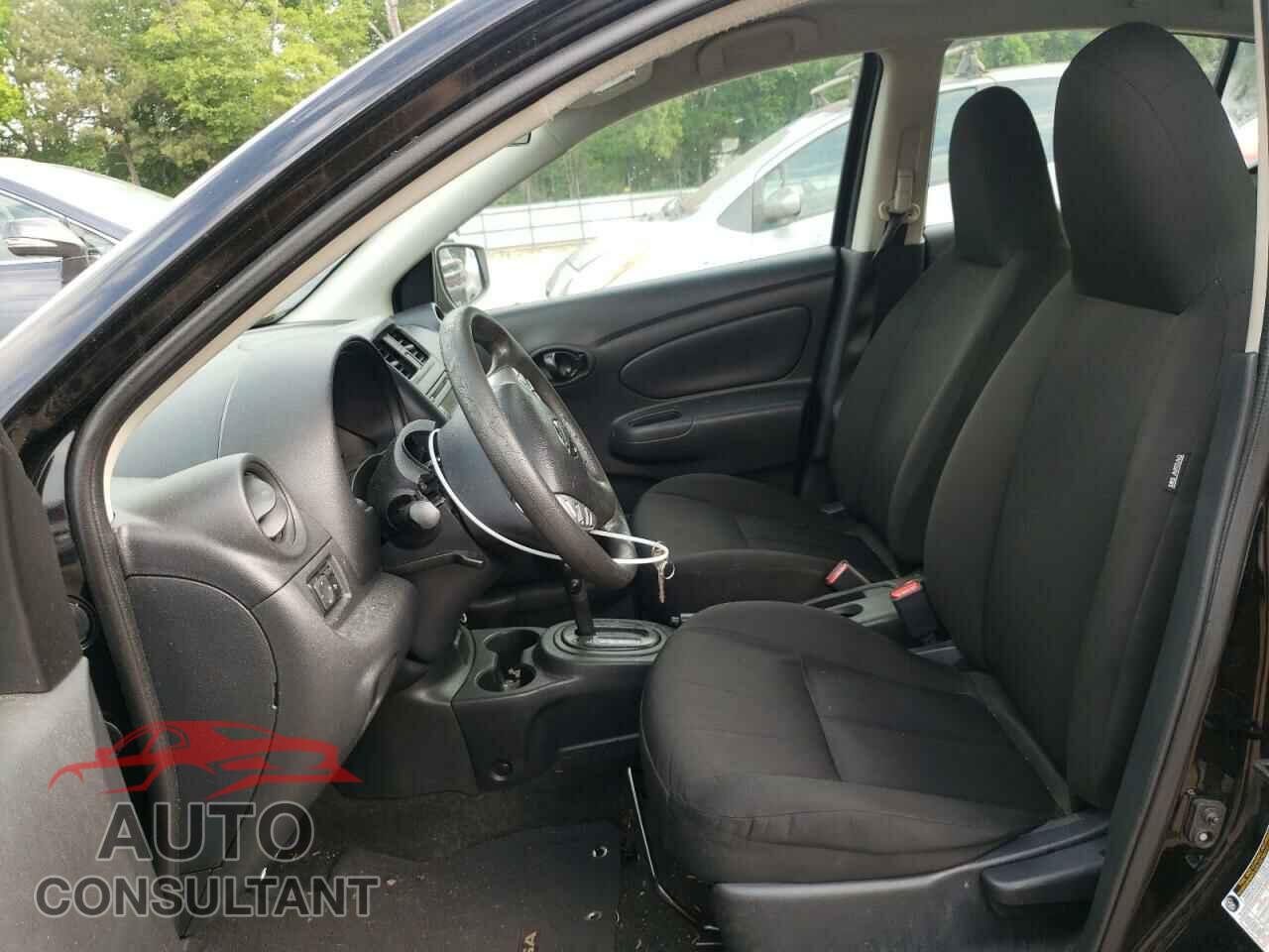 NISSAN VERSA 2017 - 3N1CN7APXHL886381