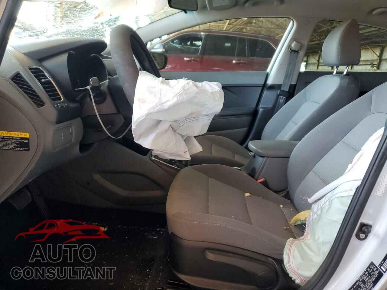 KIA FORTE 2017 - 3KPFK4A78HE055645