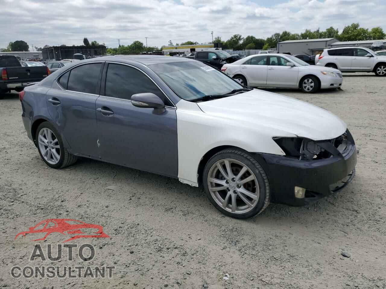LEXUS IS 2013 - JTHBF5C21D5190349