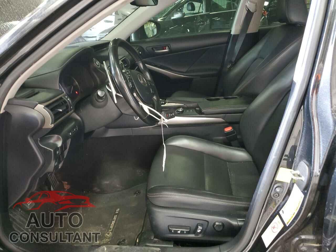 LEXUS IS 2017 - JTHCM1D26H5016901