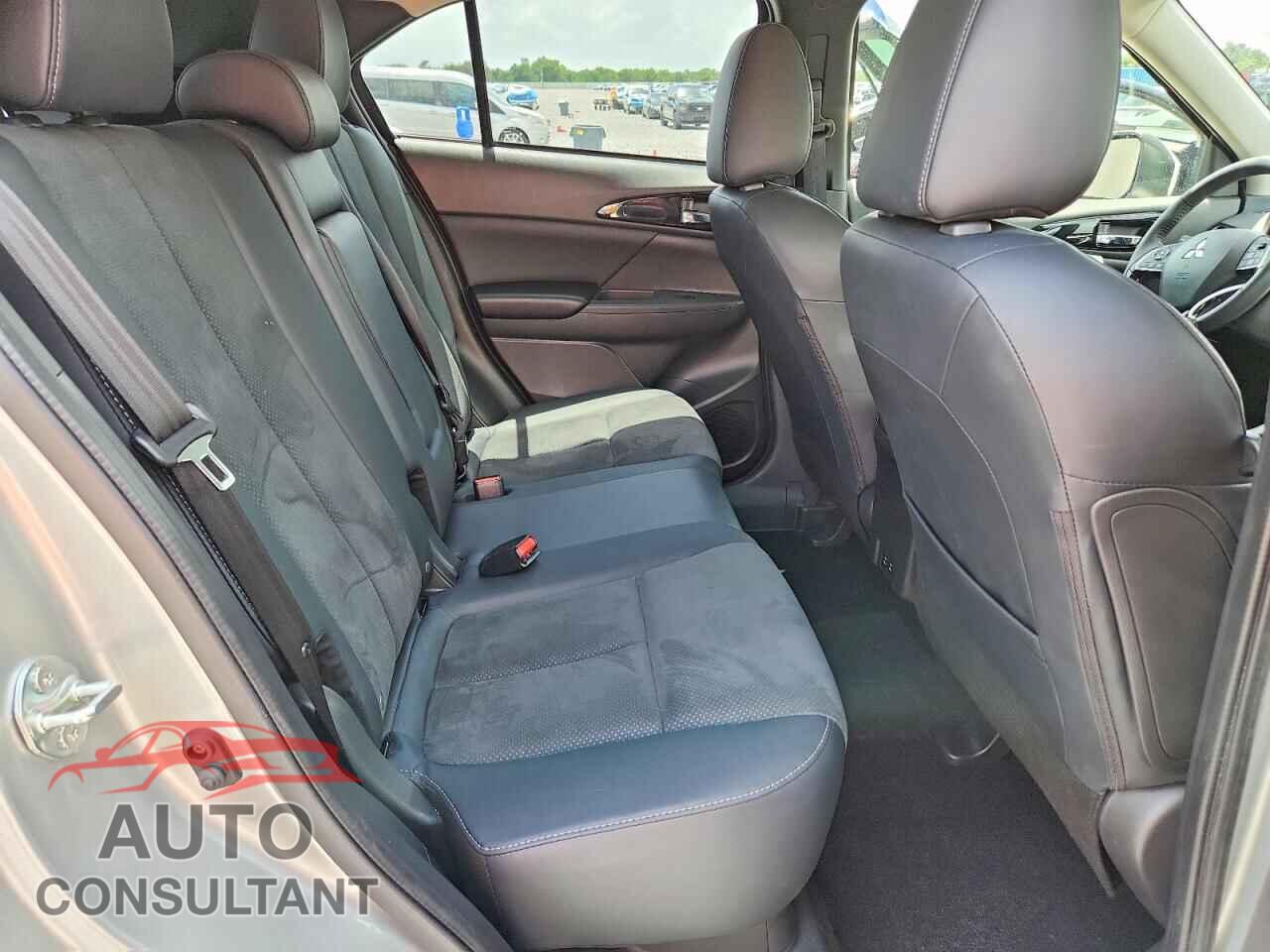 MITSUBISHI ECLIPSE 2026 - JA4ATWAA4TZ013608