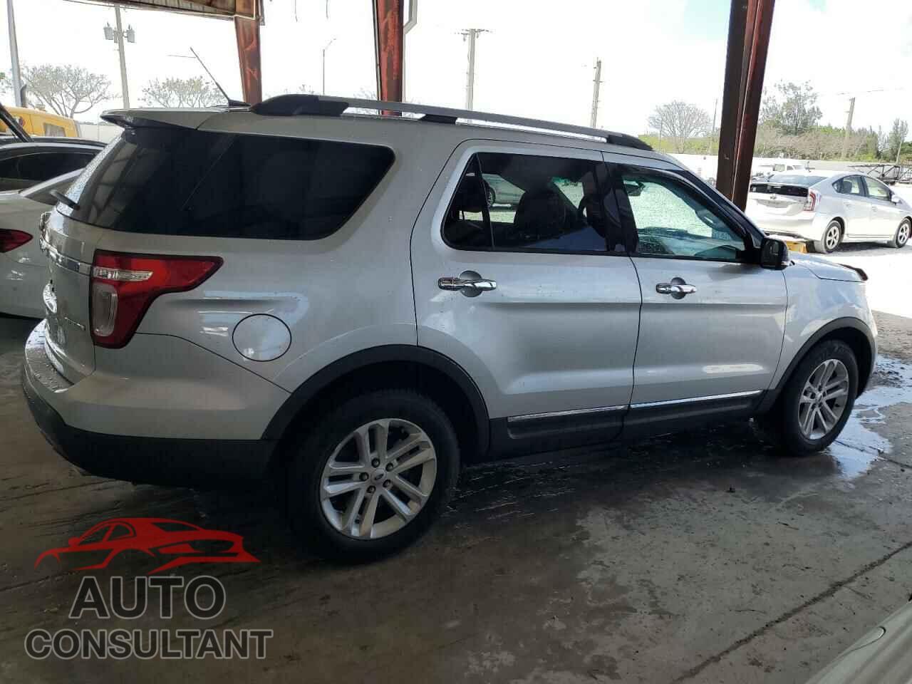 FORD EXPLORER 2015 - 1FM5K7D82FGA44165