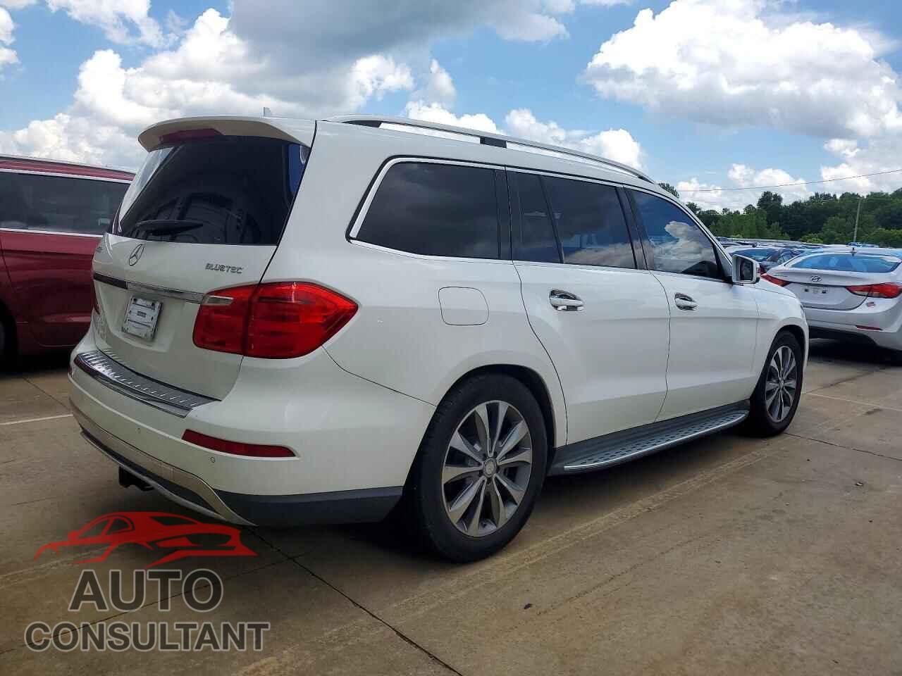MERCEDES-BENZ GL-CLASS 2015 - 4JGDF2EE0FA491247
