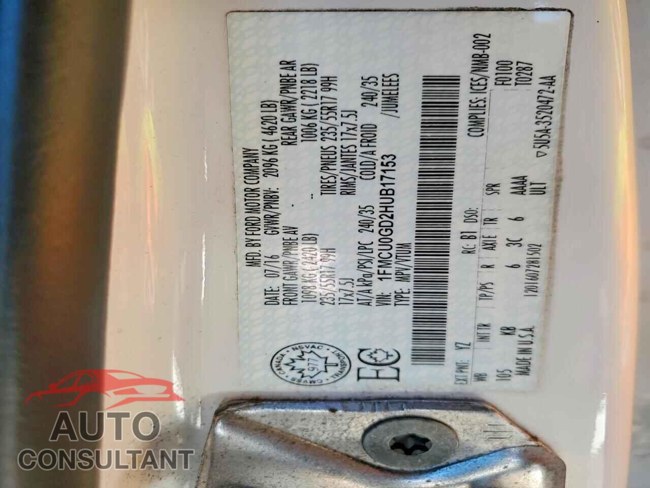 FORD ESCAPE 2017 - 1FMCU0GD2HUB17153