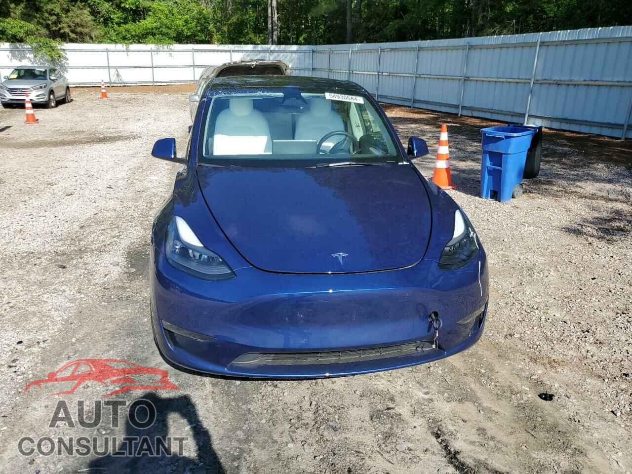 TESLA MODEL Y 2023 - 7SAYGAEEXPF646783