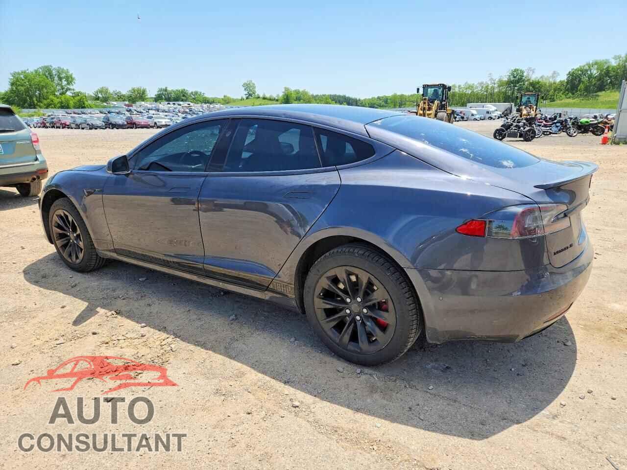 TESLA MODEL S 2018 - 5YJSA1E2XJF284701