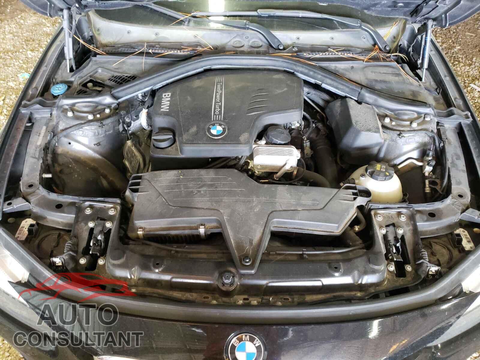 BMW 3 SERIES 2016 - WBA8E1G59GNU11838