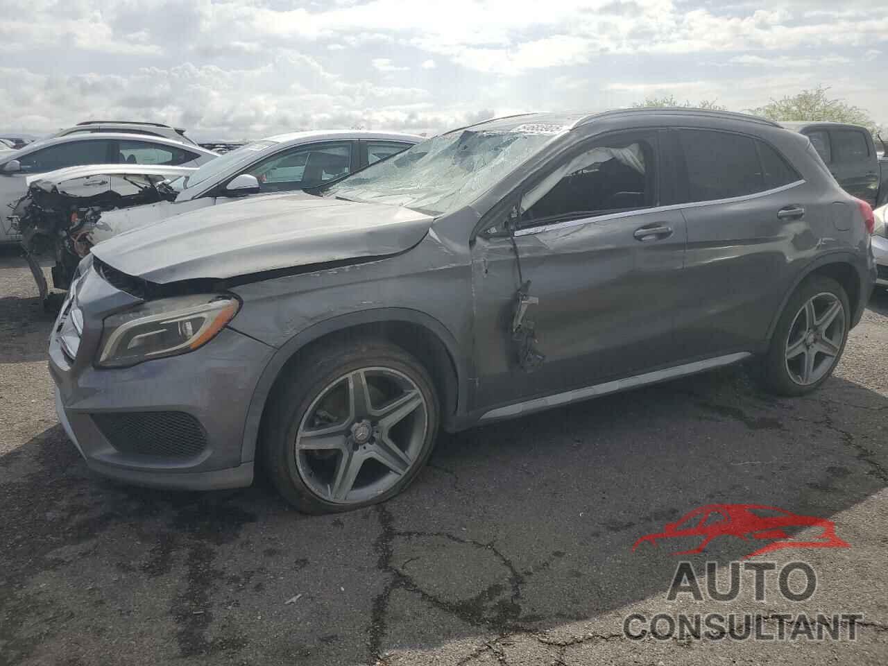 MERCEDES-BENZ GLA-CLASS 2015 - WDCTG4GB2FJ071401