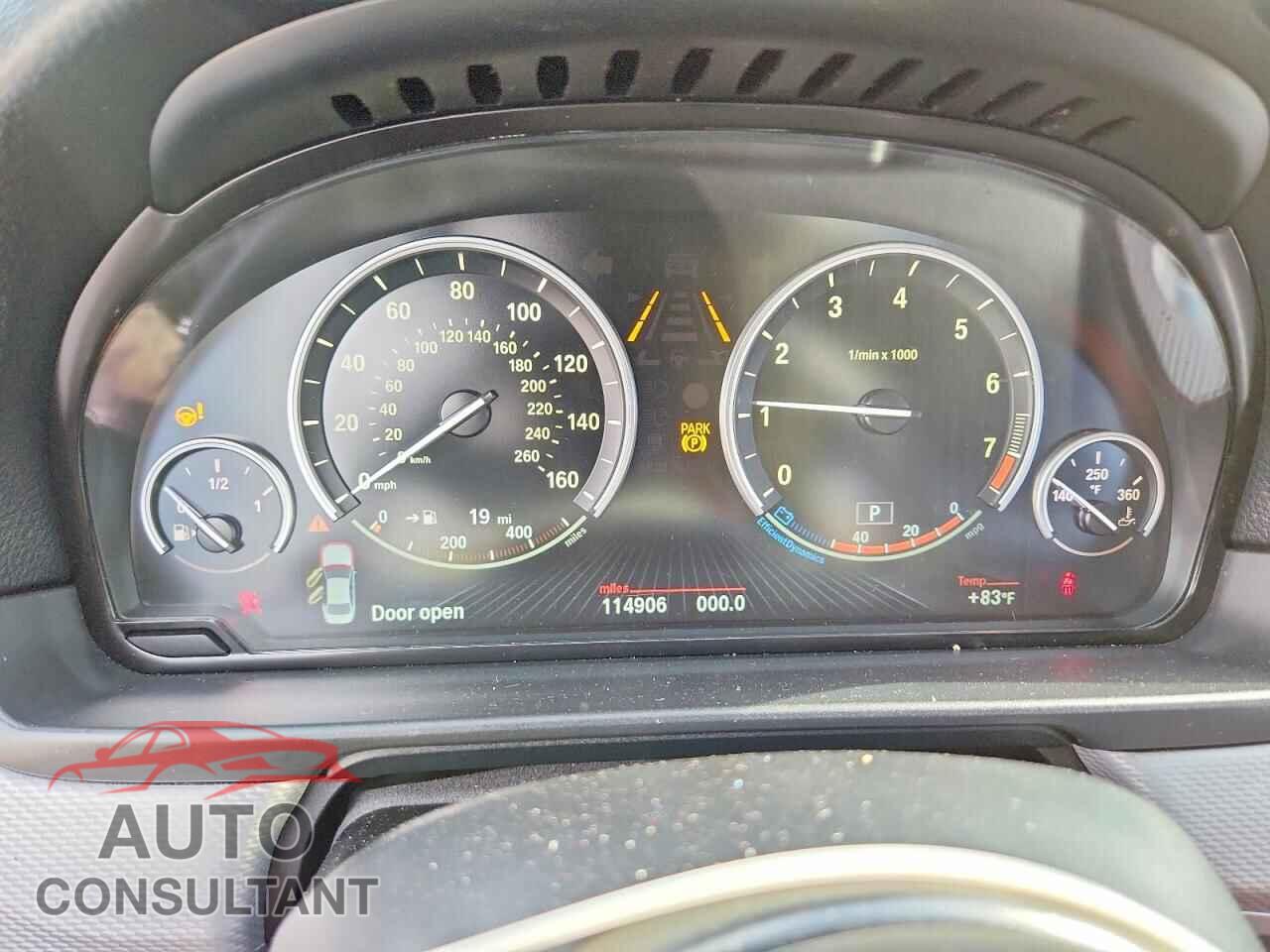 BMW 5 SERIES 2014 - WBA5B1C59ED917108