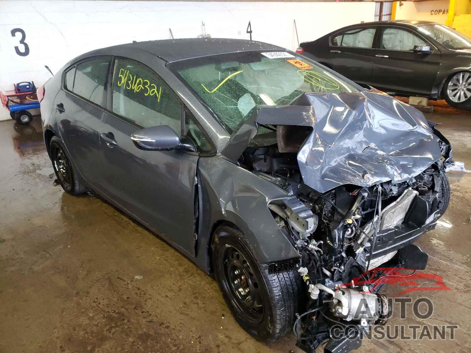 KIA FORTE 2016 - KNAFX4A62G5500851