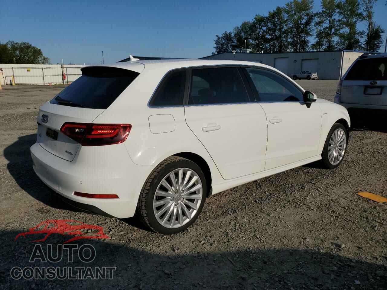 AUDI A3 2016 - WAUTPBFF9GA120607
