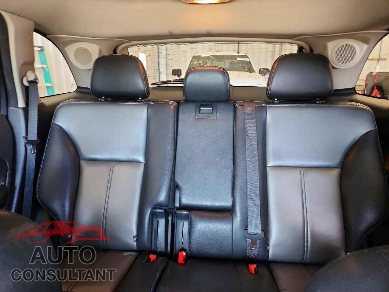 FORD EDGE 2011 - 2FMDK4AK5BBA15433
