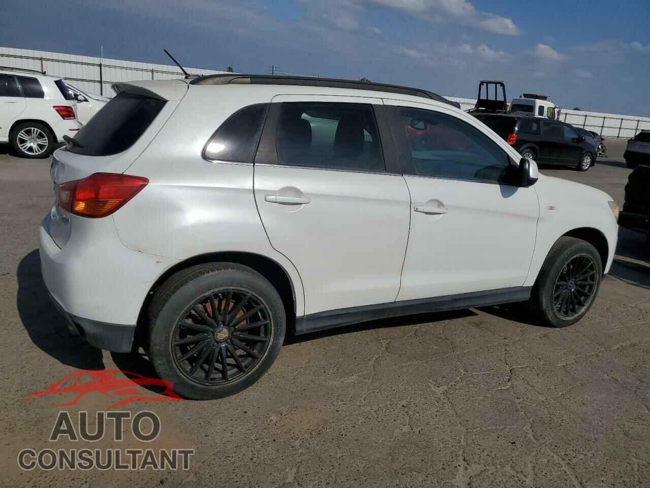 MITSUBISHI OUTLANDER 2014 - 4A4AR4AU4EE025862