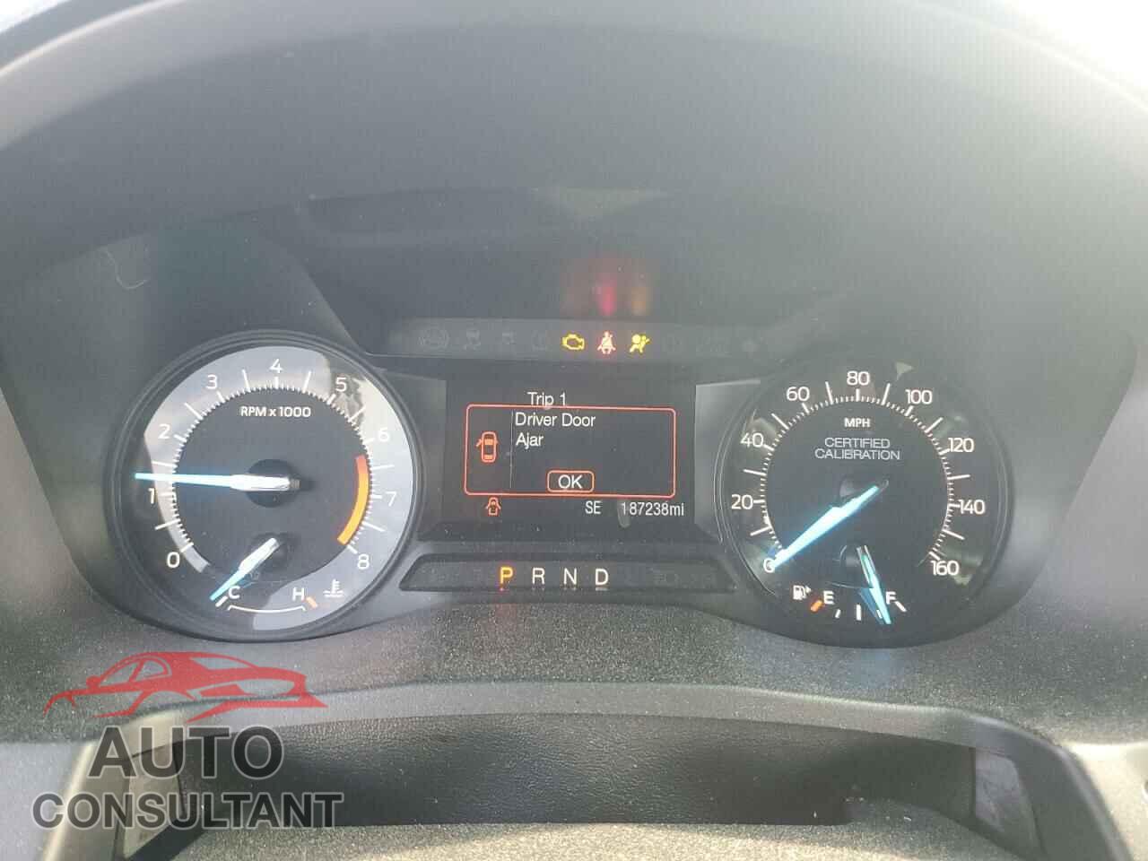 FORD EXPLORER 2017 - 1FM5K8AR1HGE30243