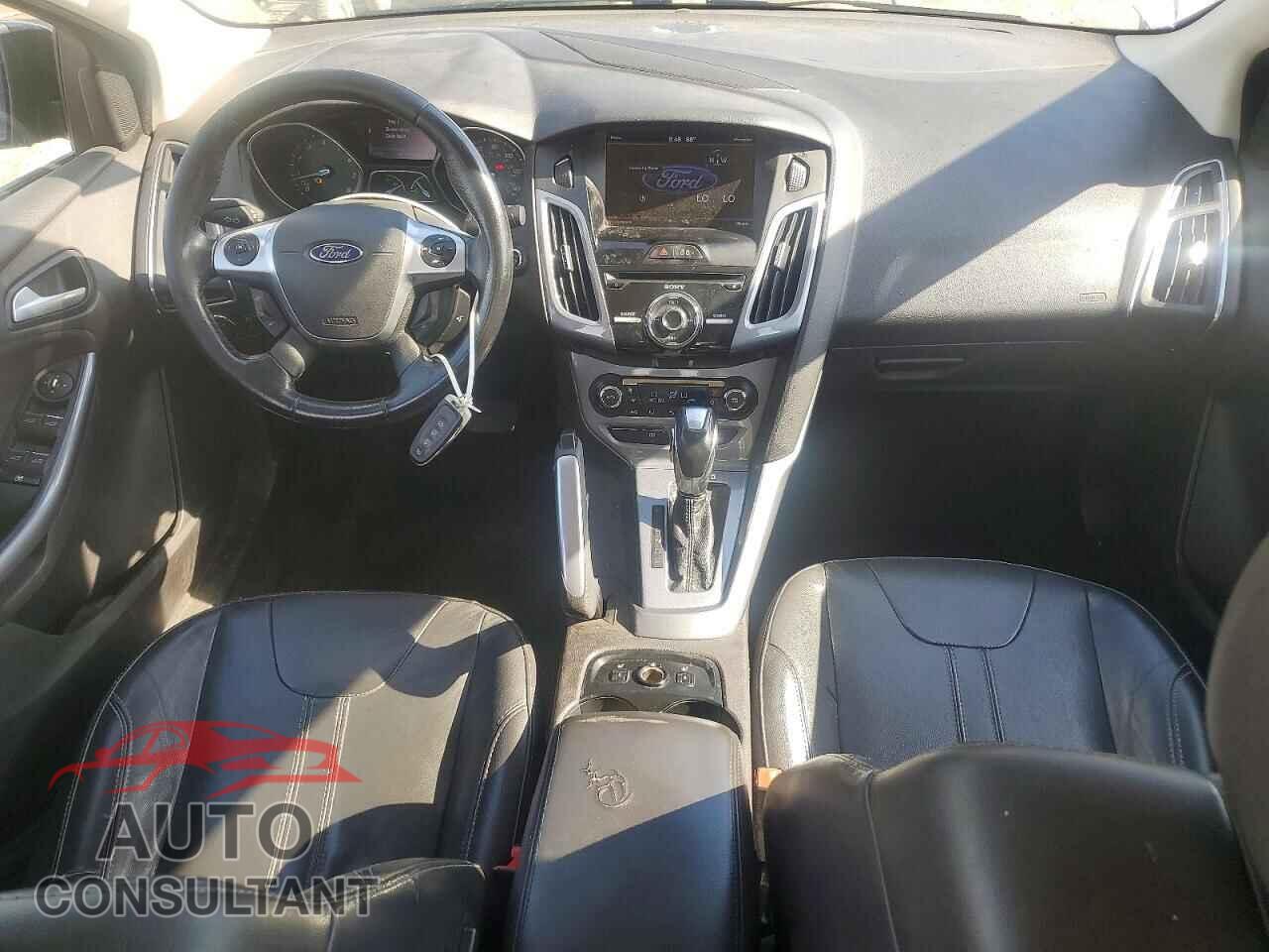 FORD FOCUS 2013 - 1FADP3J26DL276207
