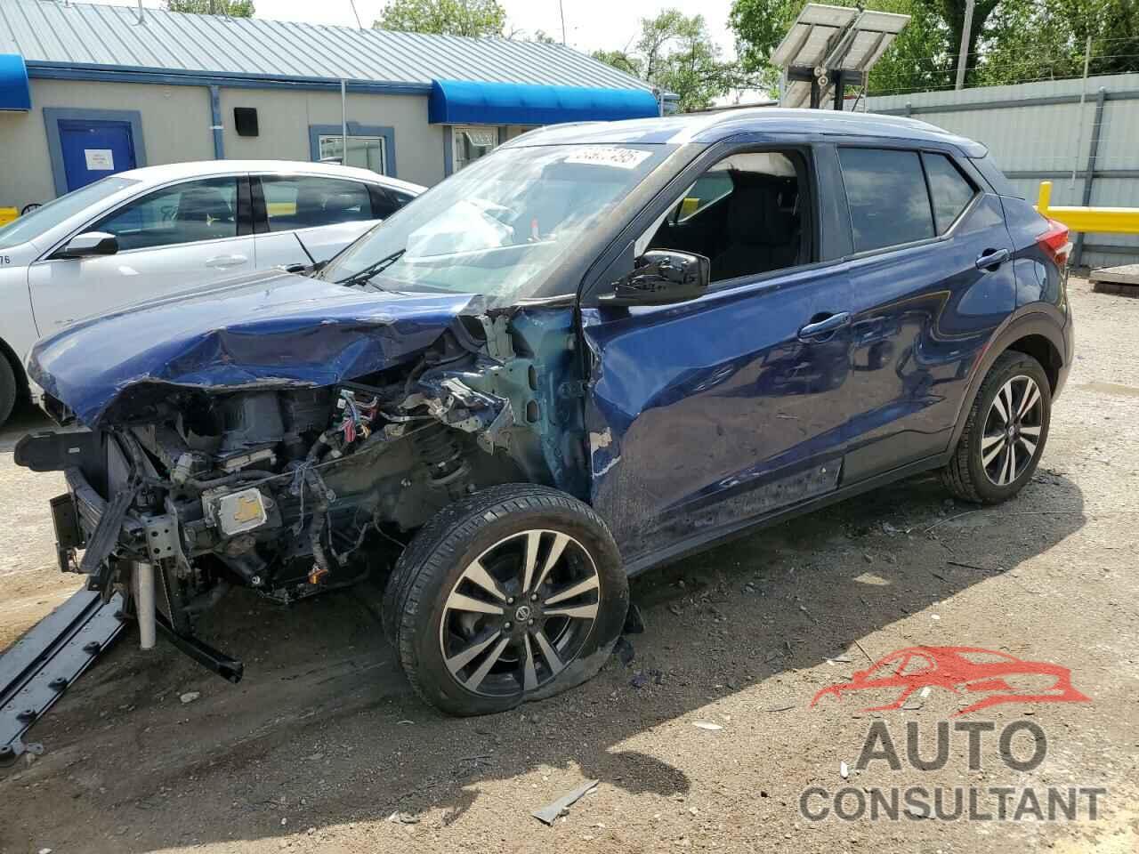 NISSAN KICKS 2020 - 3N1CP5CV5LL526325