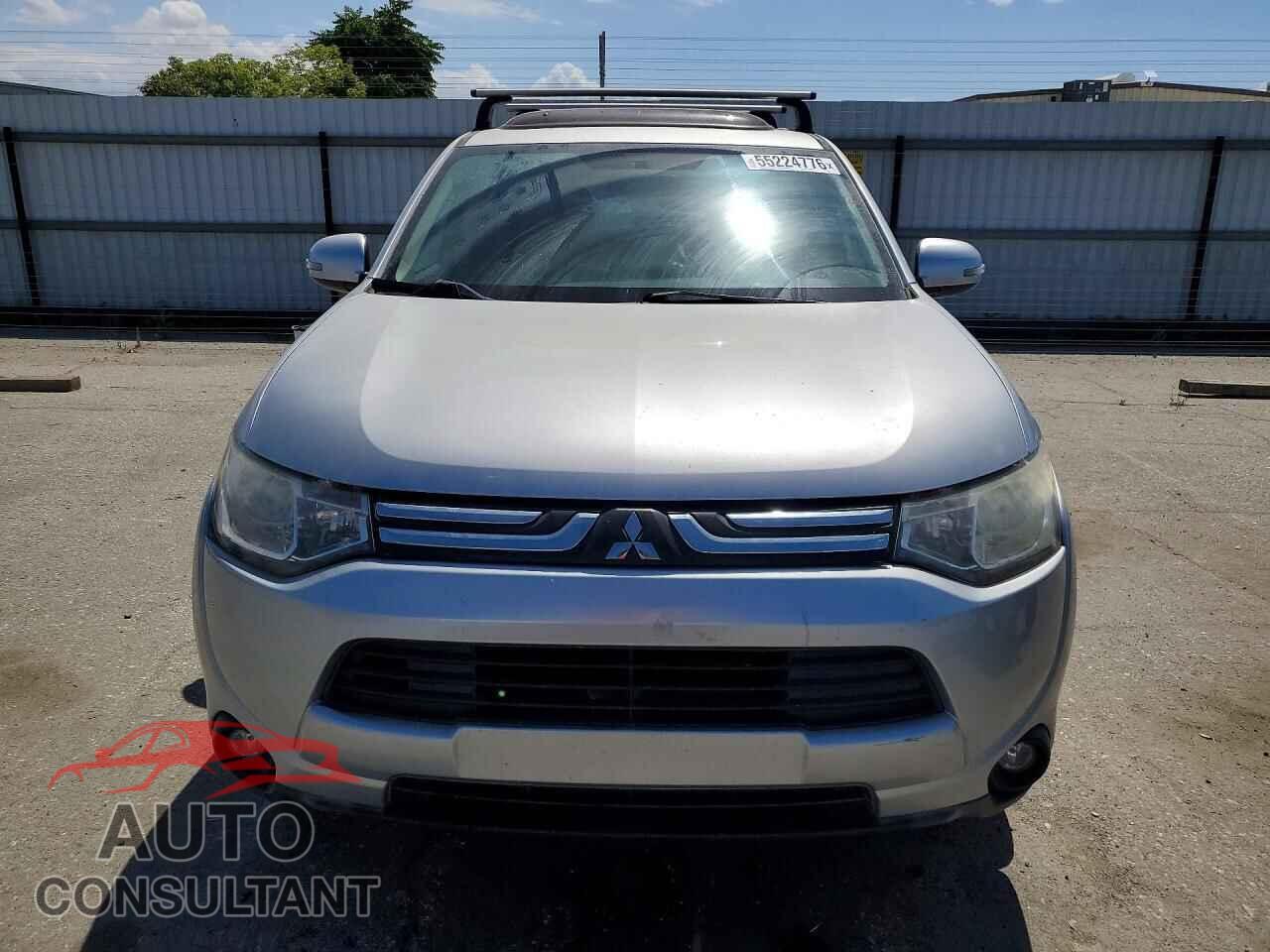MITSUBISHI OUTLANDER 2014 - JA4AD3A32EZ015597