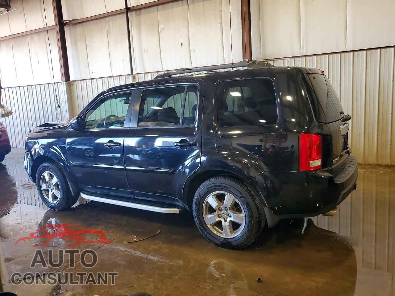HONDA PILOT 2011 - 5FNYF4H67BB013091