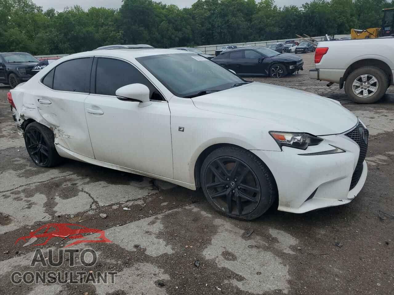 LEXUS IS 2014 - JTHBE1D23E5012325