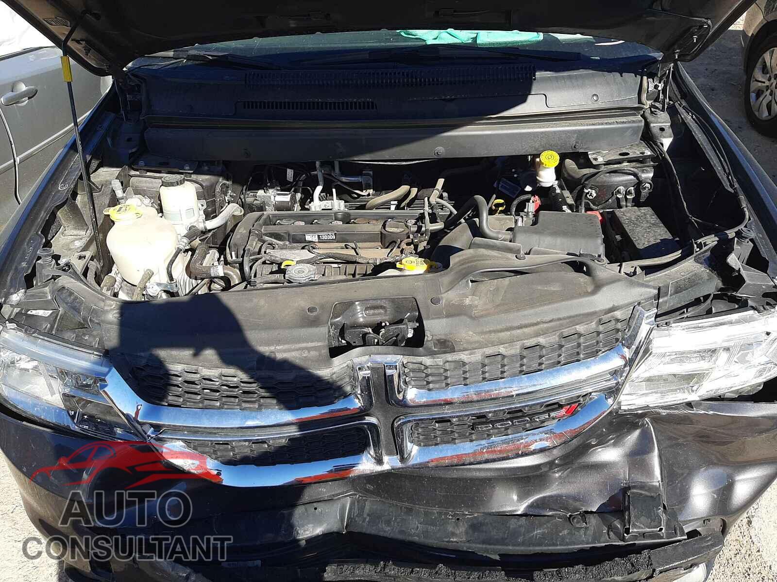 DODGE JOURNEY 2019 - 3C4PDCBB0KT810849