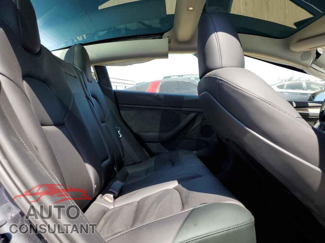 TESLA MODEL 3 2023 - 5YJ3E1EA0PF707620