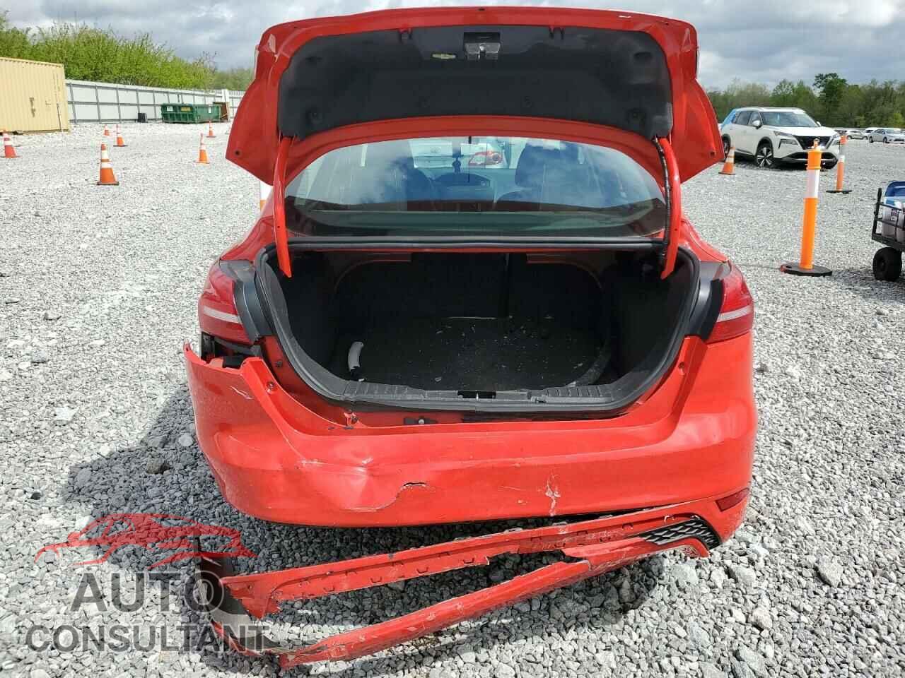 FORD FOCUS 2015 - 1FADP3F20FL339801