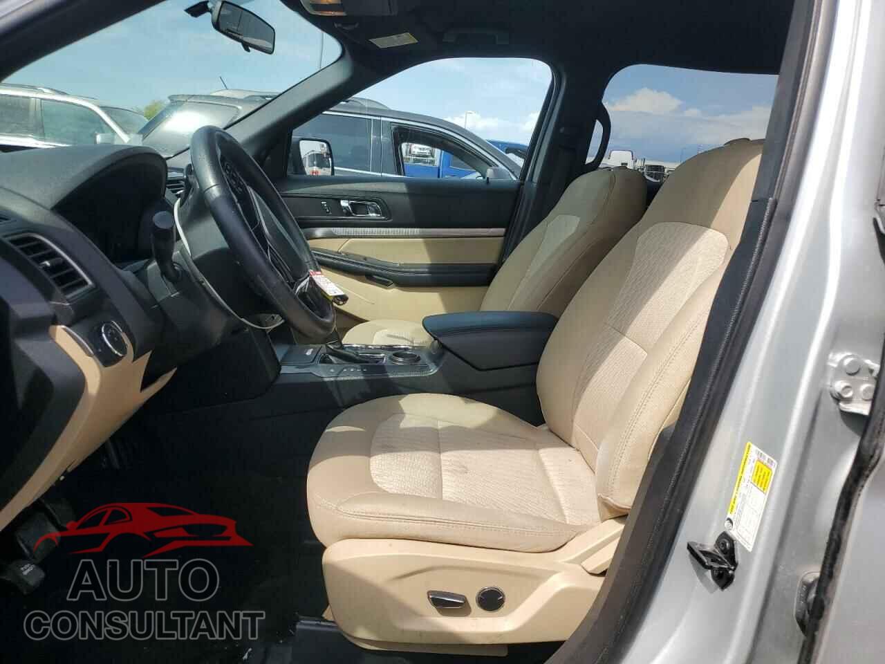 FORD EXPLORER 2017 - 1FM5K7B81HGC85253
