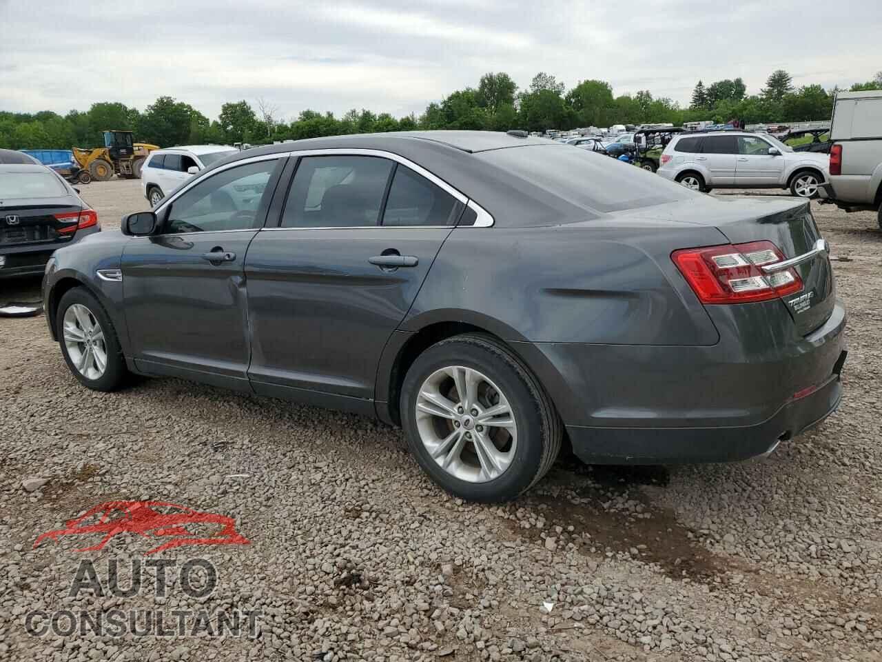 FORD TAURUS 2019 - 1FAHP2D86KG100968