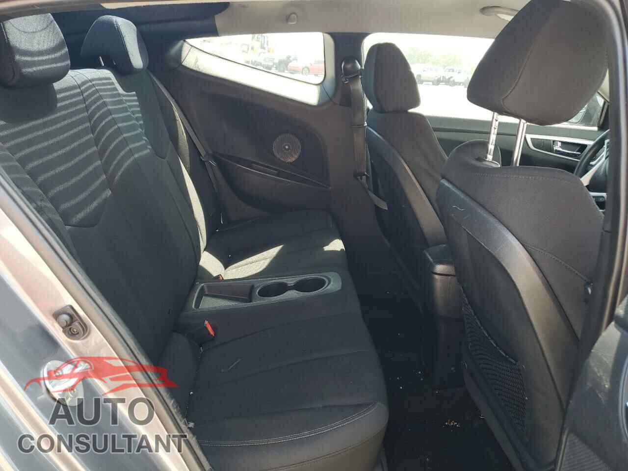 HYUNDAI VELOSTER 2015 - KMHTC6AD3FU233473