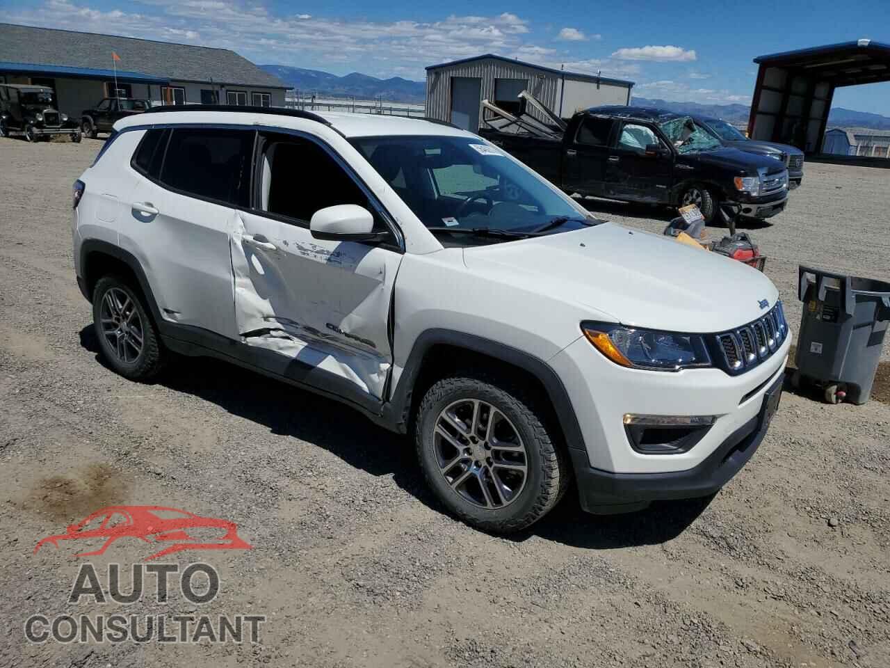JEEP COMPASS 2017 - 3C4NJDBB8HT651349
