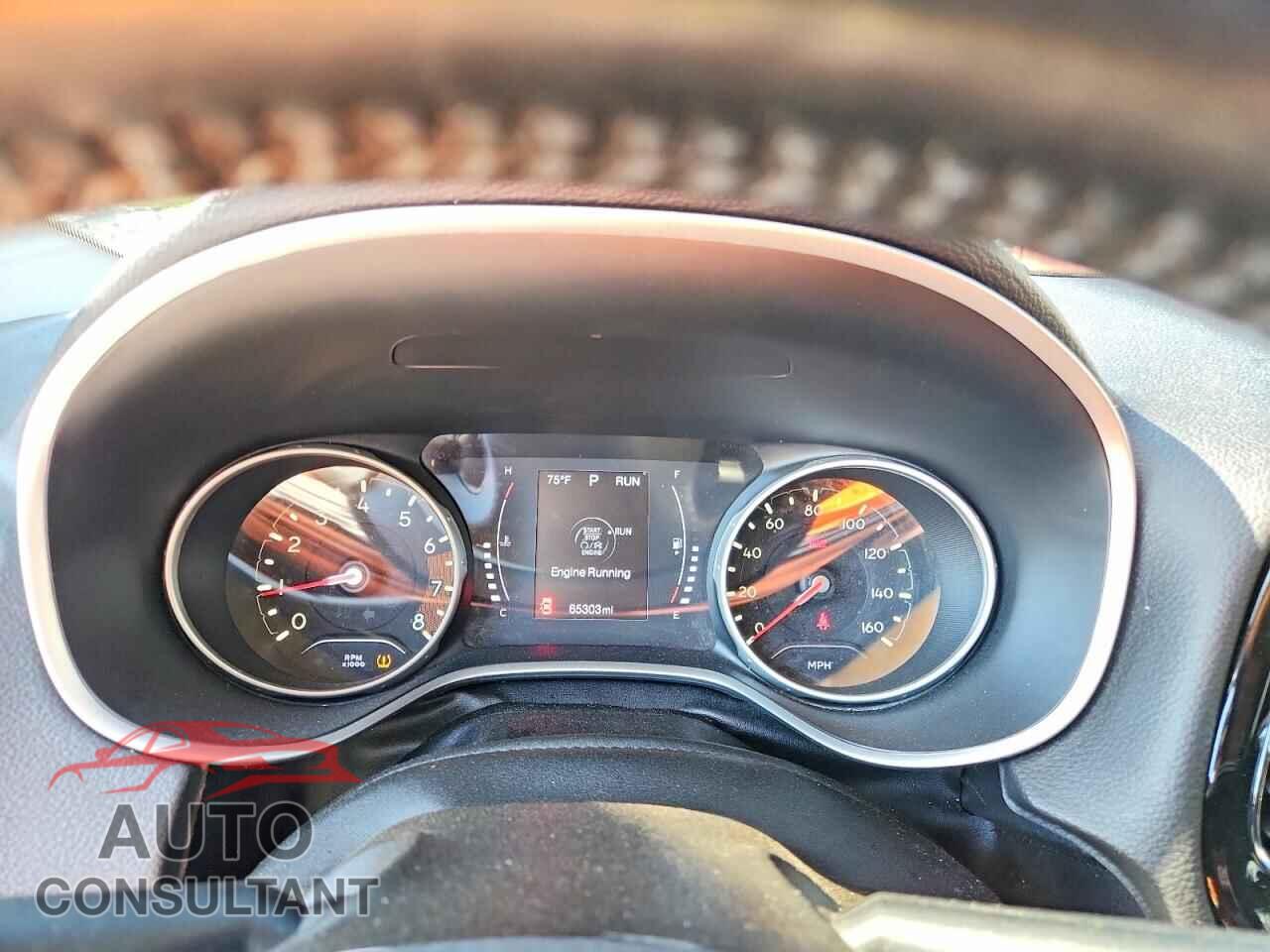 JEEP COMPASS 2019 - 3C4NJDBB9KT818051