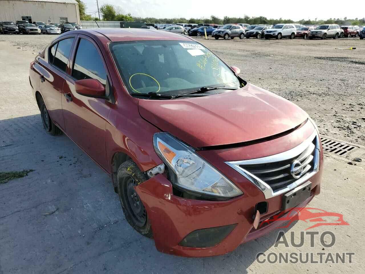 NISSAN VERSA 2018 - 3N1CN7AP9JL811063