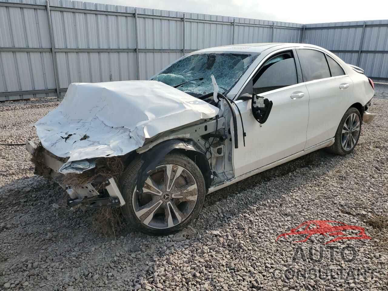MERCEDES-BENZ C-CLASS 2018 - 55SWF4KB6JU279633