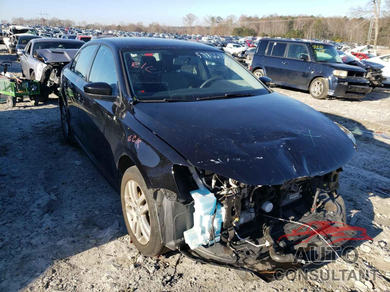 VOLKSWAGEN JETTA 2018 - 3VW2B7AJ7JM229970