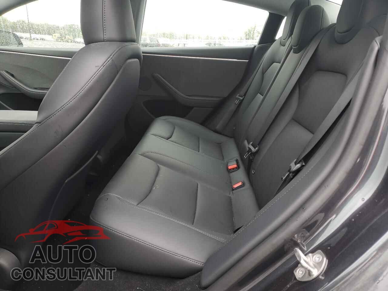 TESLA MODEL 3 2024 - 5YJ3E1EA6RF836173