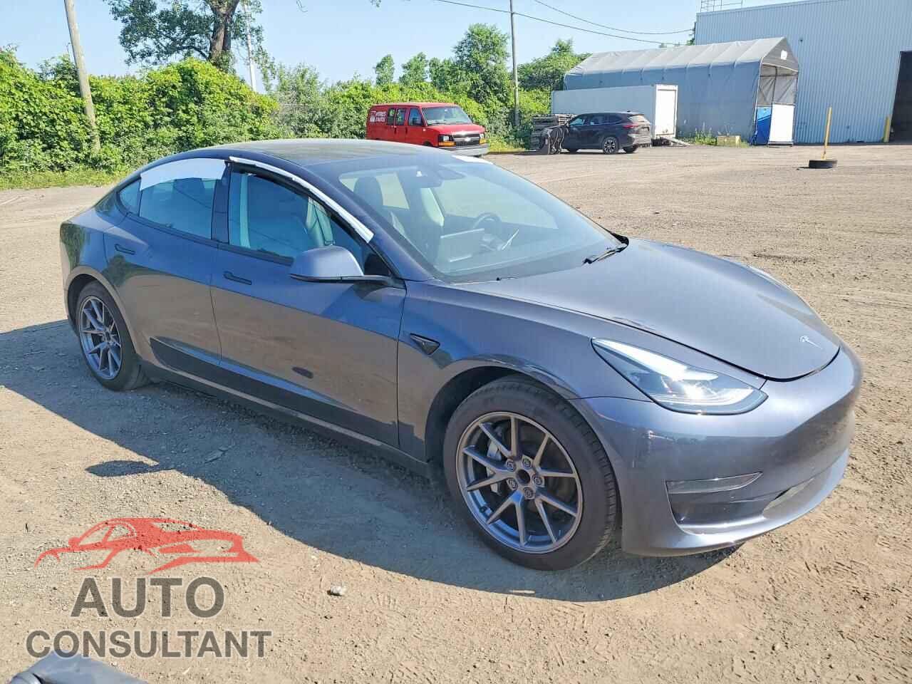 TESLA MODEL 3 2022 - 5YJ3E1EA9NF157329