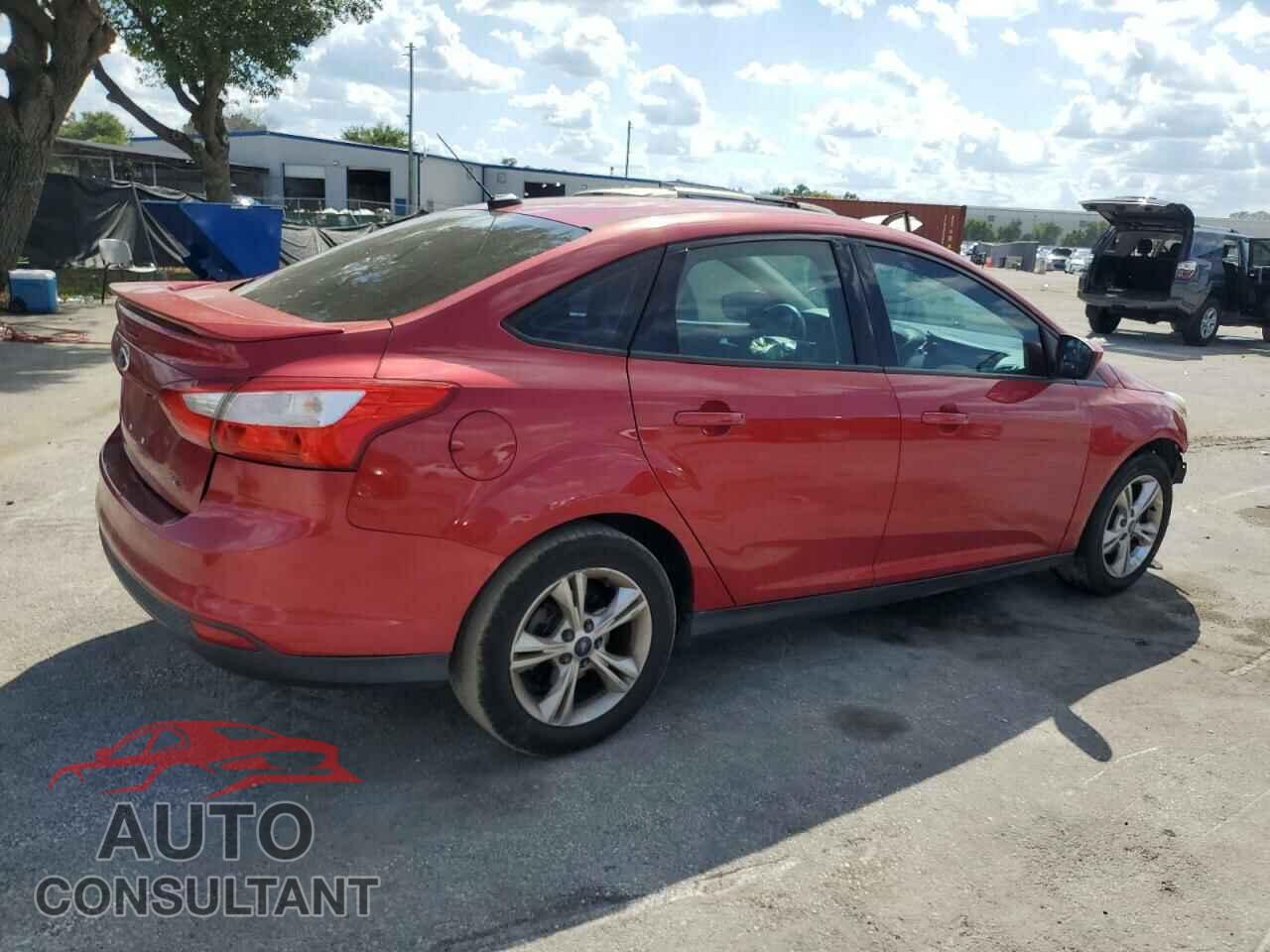 FORD FOCUS 2012 - 1FAHP3F27CL126504