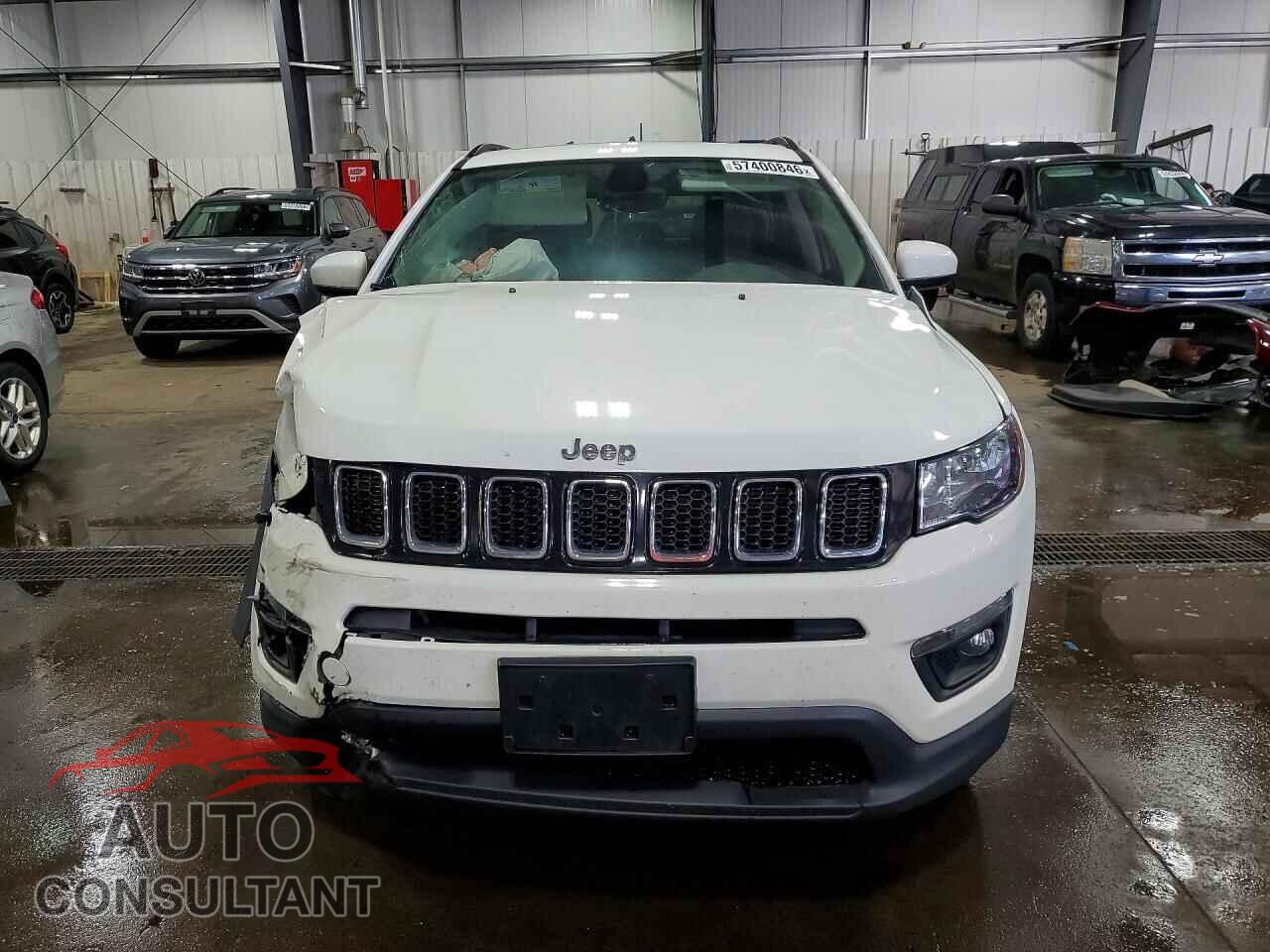 JEEP COMPASS 2017 - 3C4NJDBB9HT646774