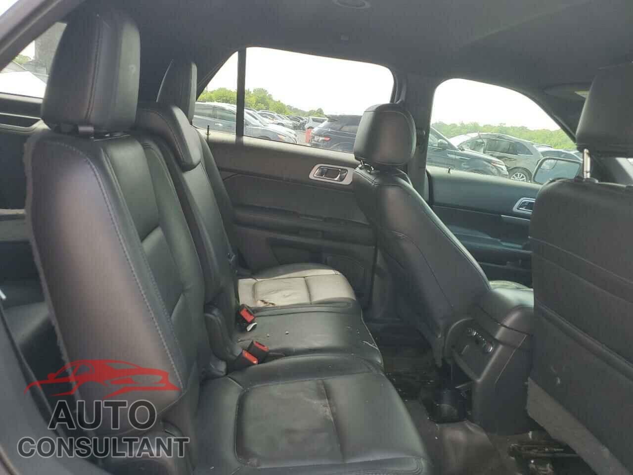 FORD EXPLORER 2015 - 1FM5K7D89FGB36762
