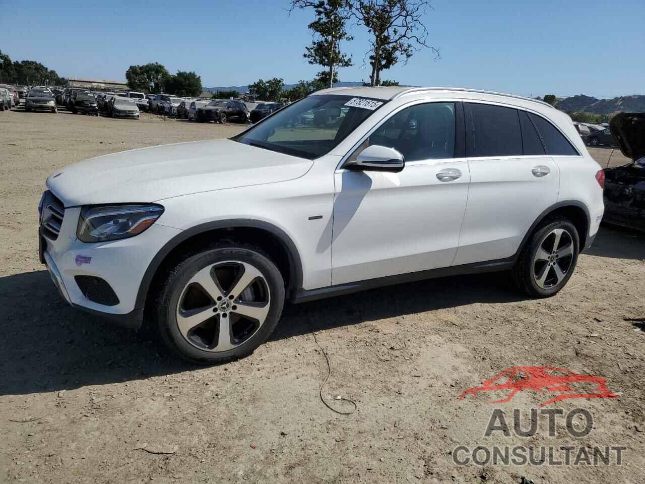 MERCEDES-BENZ GLC-CLASS 2019 - WDC0G5EB7KF562183